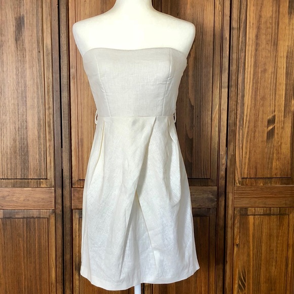 Alythea Dresses & Skirts - Alythea linen strapless dress Sz Medium